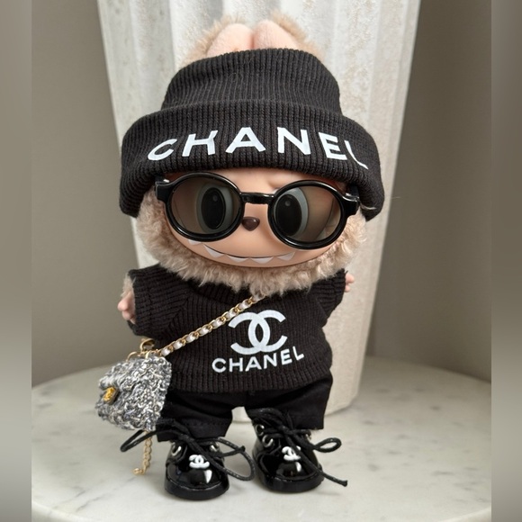 Labubu Outfit Set with accessories - choose your color - Picture 2 of 4